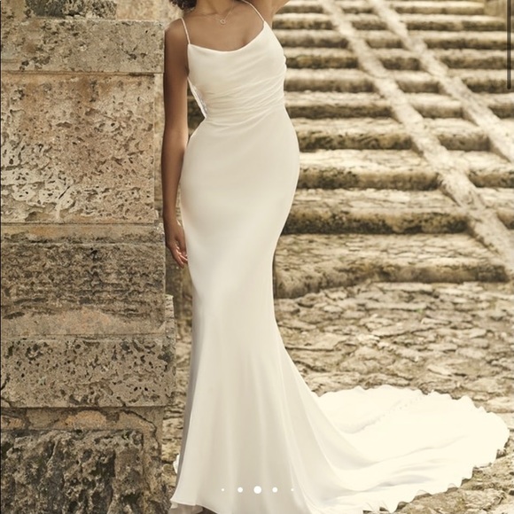 Maggie Sottero Dresses & Skirts - GORGEOUS VINTAGE STYLE Never worn wedding dress